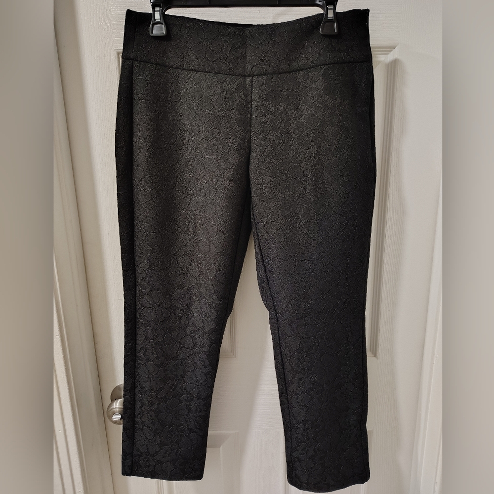 Elle Black Textured Dress Pants